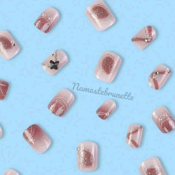 2/$16 3D Butterfly Glitter Press On Nails - Picture 2 of 6